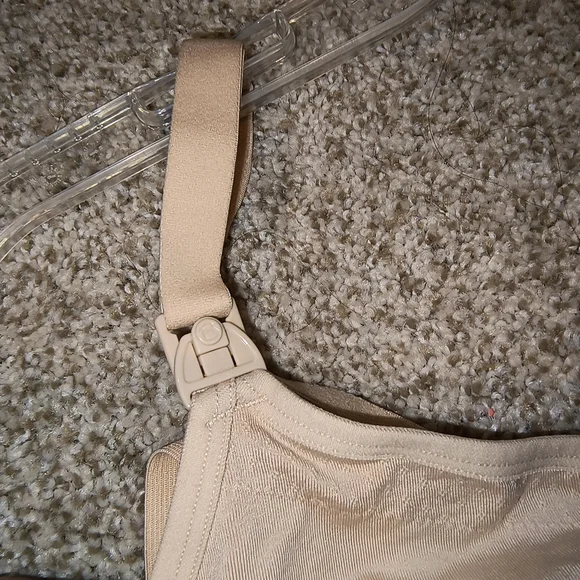 💎 NWT Bravado Basics Nude Comfort Nursing Bra in size XXL - Picture 5 of 10